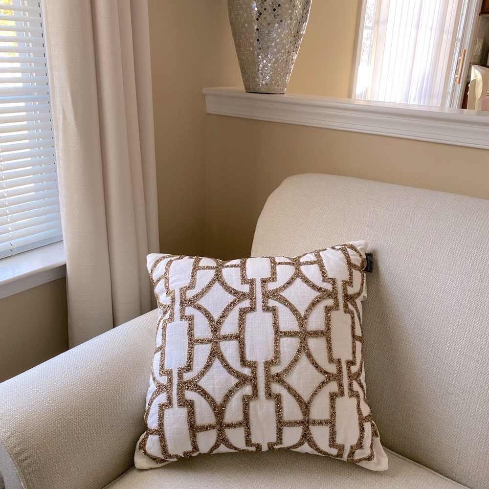 Decorations pillow